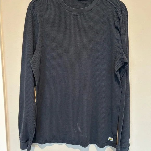 Vuori Men's Long Sleeve Shirt in Dark Blue - Picture 1 of 6